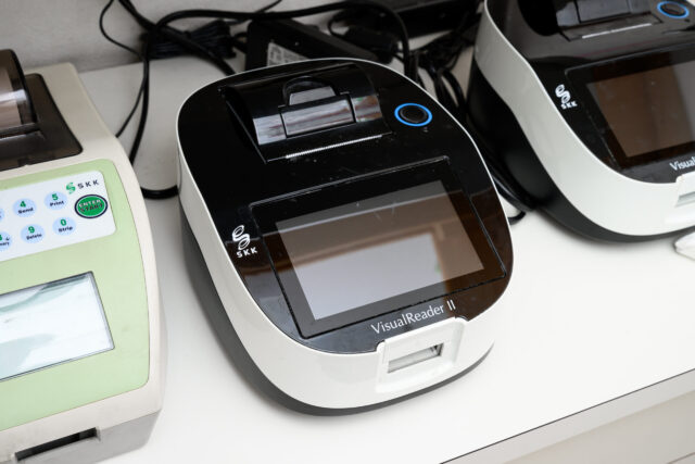 尿化学分析装置